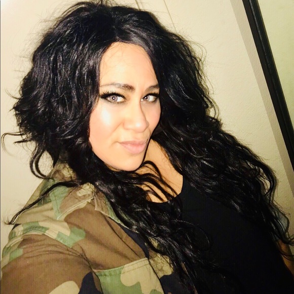 Meet your Posher, Ty-lerz - Picture 2 of 3